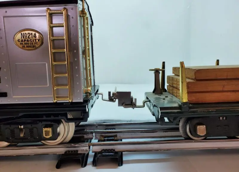 Coupler Adapter - STD & O Ga Lionel Latch/ Box to Latch/Box (1/4" difference in height) - 2 Pack - Image 3