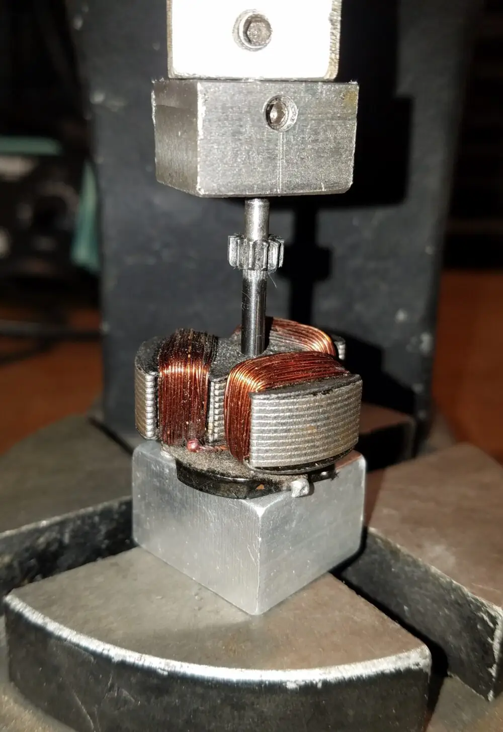 Armature Press Cups set - O gauge - Image 2