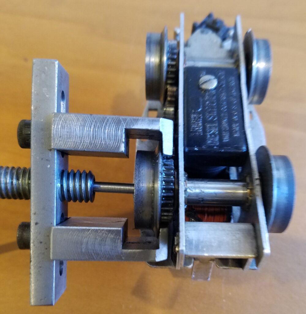 Large Gauge Wheel Puller w/ Standard & Special Duty Jaws Comb O Gauge