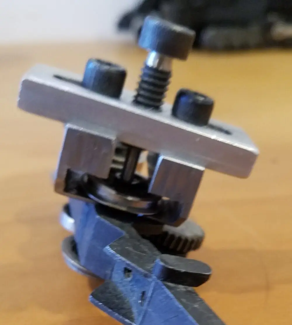 Small gauge Wheel Puller - HO jaws - Image 4