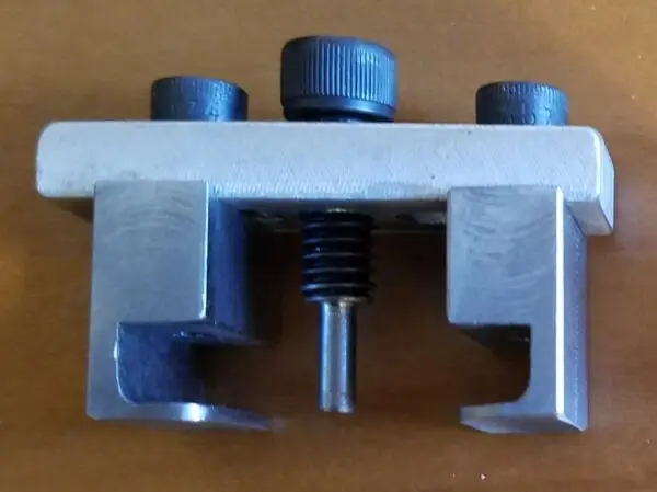 Small gauge Wheel Puller - S jaws