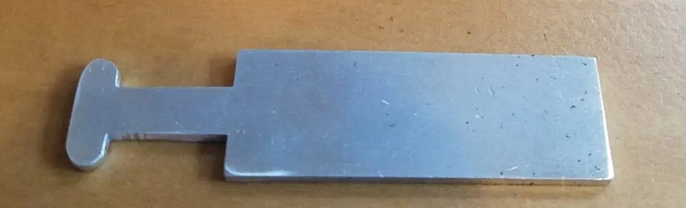 E-Unit Breaker Bar - Lionel