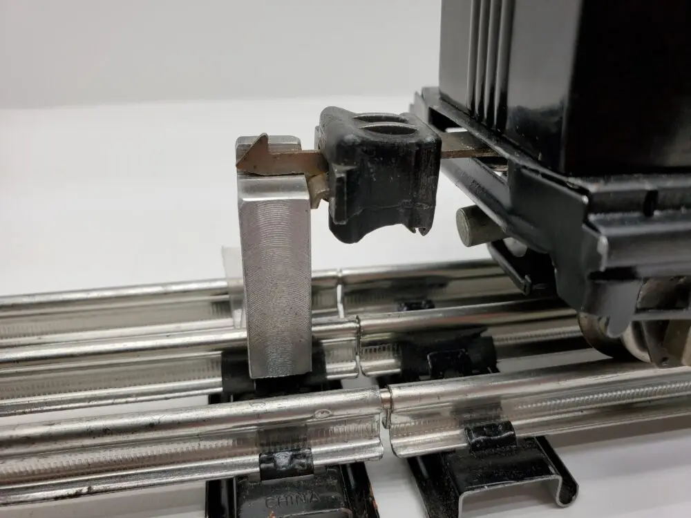Height Gauge for Lionel Coupler - Latch & Box - Image 7