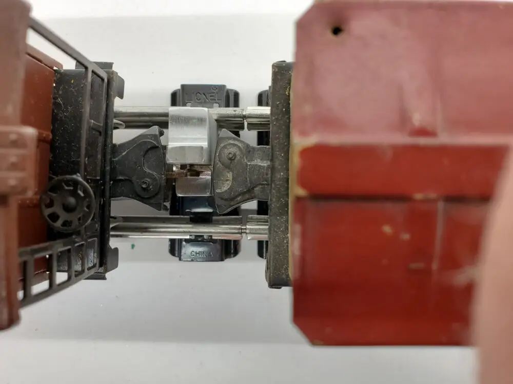 Height Gauge for Lionel Coupler - Latch & Box - Image 4