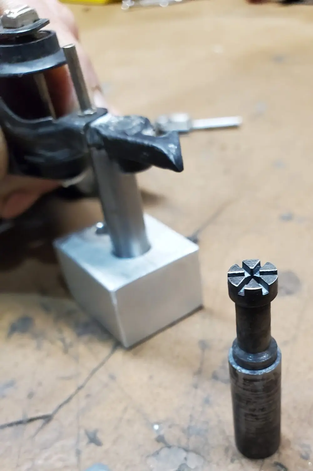 Rivet Punch Set - American Flyer - Image 3